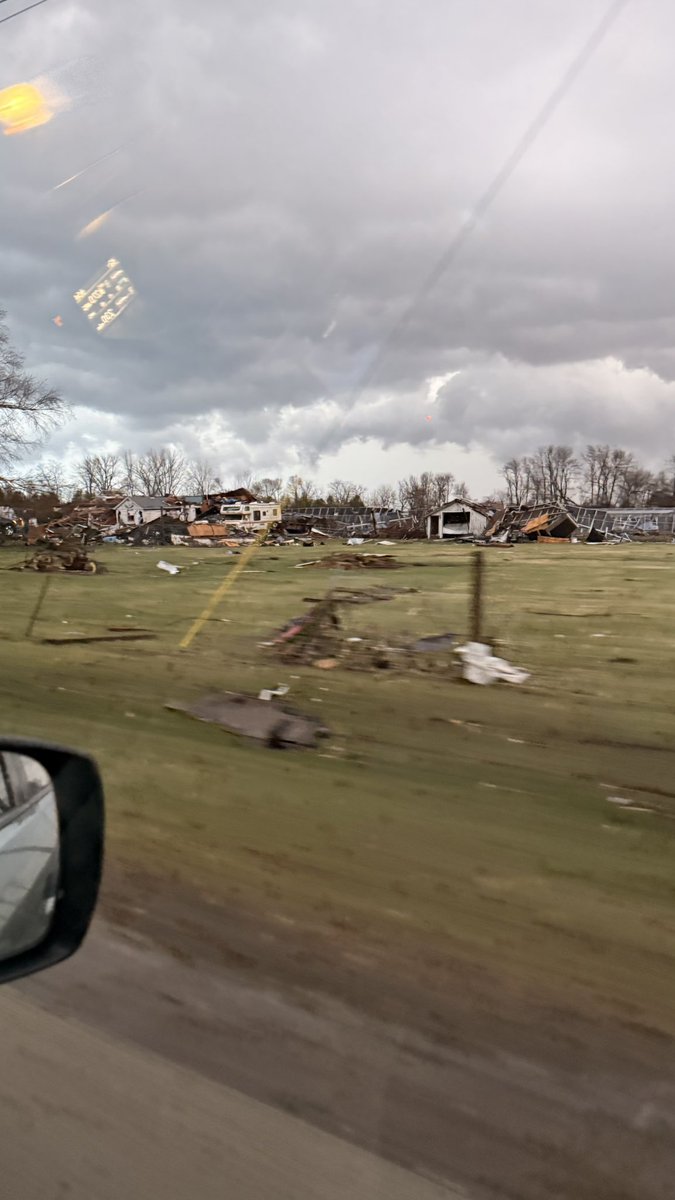 Northeast Ohio Storm Chasers tweet media
