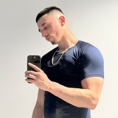 Alex__Morando's tweet photo. #NewProfilePic https://t.co/UQEsbXfx7R