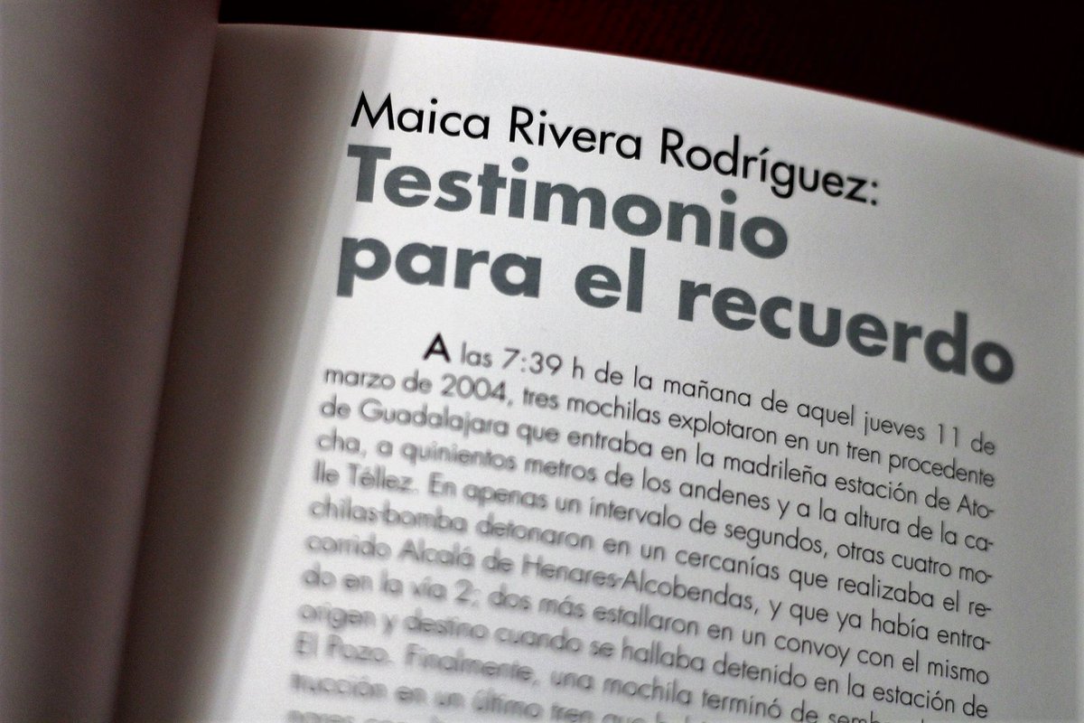 maica_rivera's tweet photo. Escribí este libro de entrevistas por encargo como homenaje al personal sanitario y protección civil que atendió el 11 M, al año de la tragedia. La experiencia profesional más dura de mi vida. Jamás he olvidado a ninguno de los entrevistados. Me devolvieron la esperanza. https://t.co/mCbppfDNXP