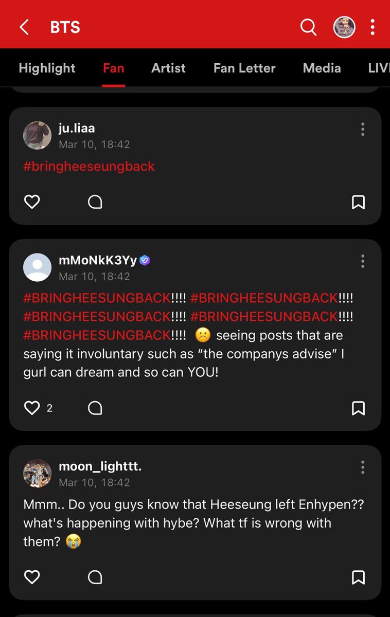 _sdl93's tweet photo. WTF ARE THEY DOING ON BTS COMMUNITY?????? https://t.co/GKEGR111Pi