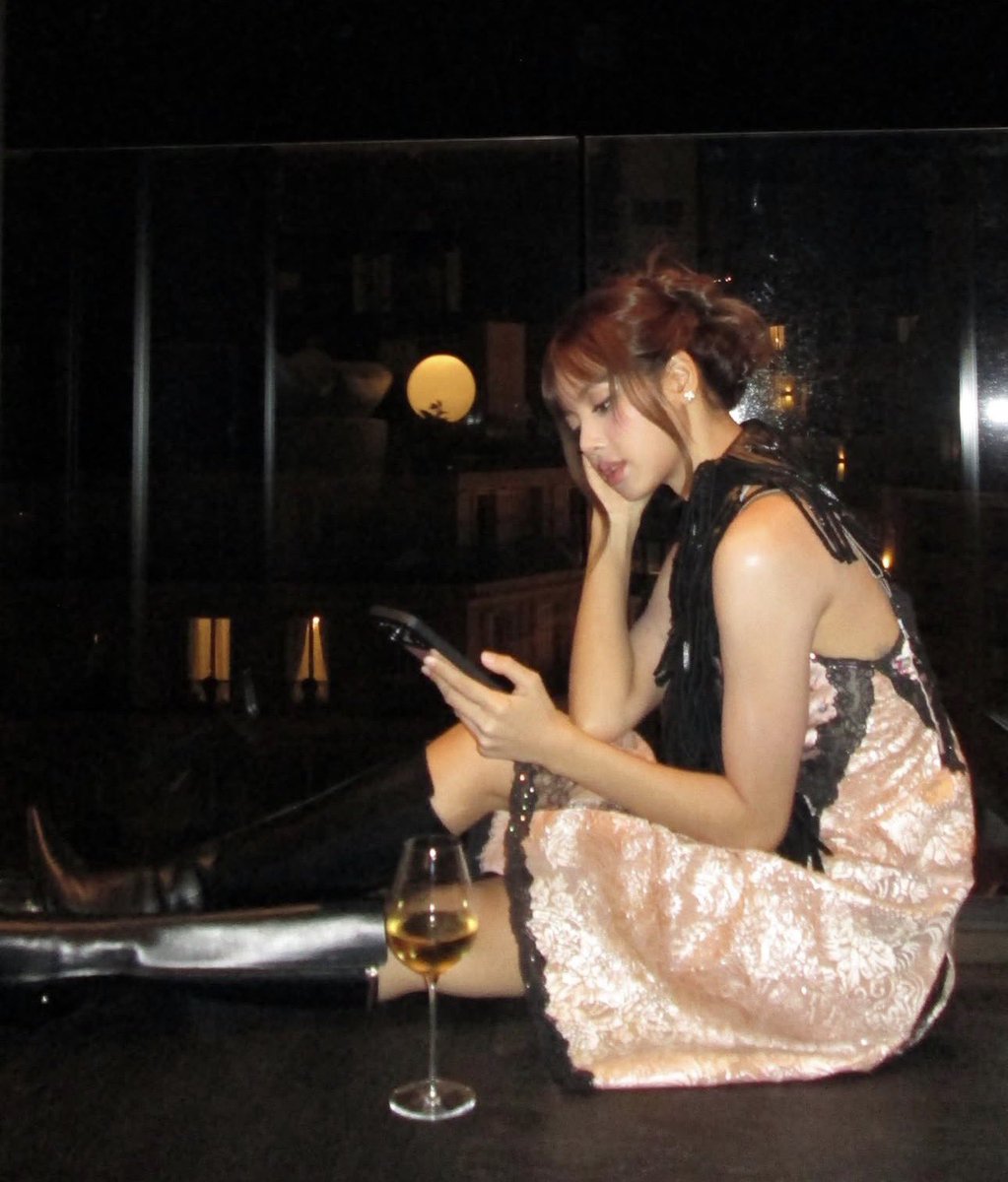 ra ra girl³²⁷ tweet media