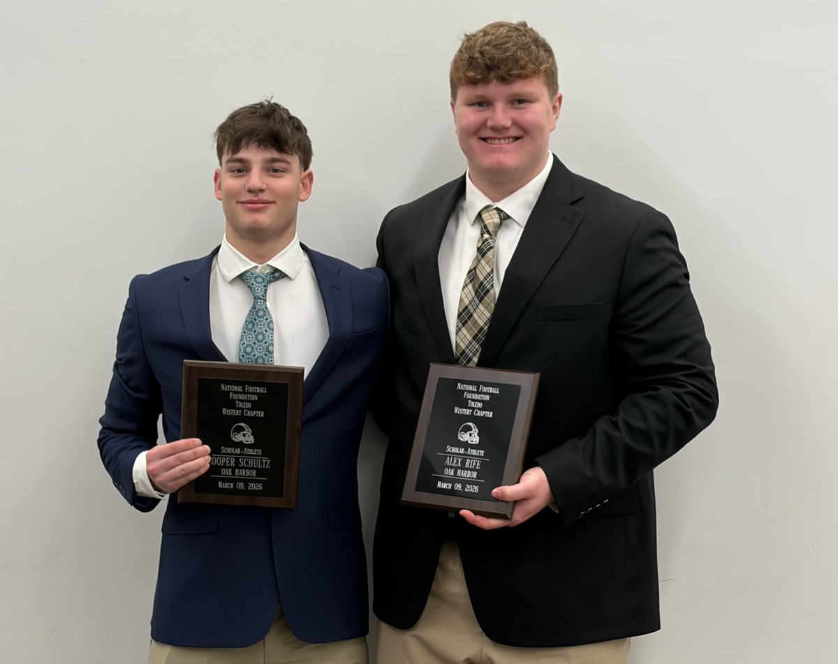 Oak Harbor Rocket Football tweet media