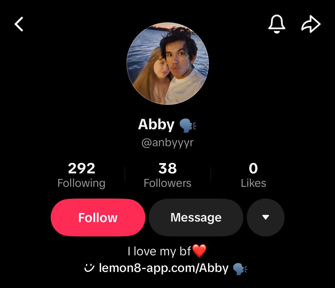 Hey Scammer <a href="/PastelPawsz/">⭐️ Alessia ⭐️</a> <a href="/Blueremotes/">allison (^.^)</a> <a href="/Roaabys/">Abby 🌷</a> <a href="/crisplettuce1/">Kenji</a> !!!

Is this you and your boyfriend?? Does he know you scam? Do you like rotting all day to scam people and fake giveaways?? Do you feel good about yourself?