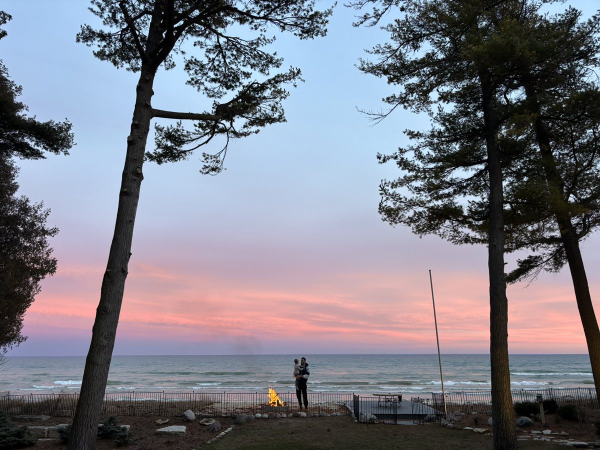 Sam Dekker tweet media