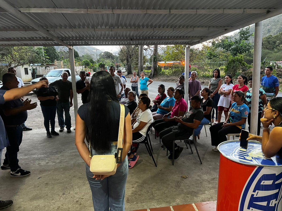 09 Marzo | Conversatorio con nuestras estructuras políticas en el sector Colorado, Parroquia San Antonio, Municipio Acosta. 

¡Seguimos ADelante, con la fuerza de la Unidad y la mirada puesta en Dios! 🇻🇪