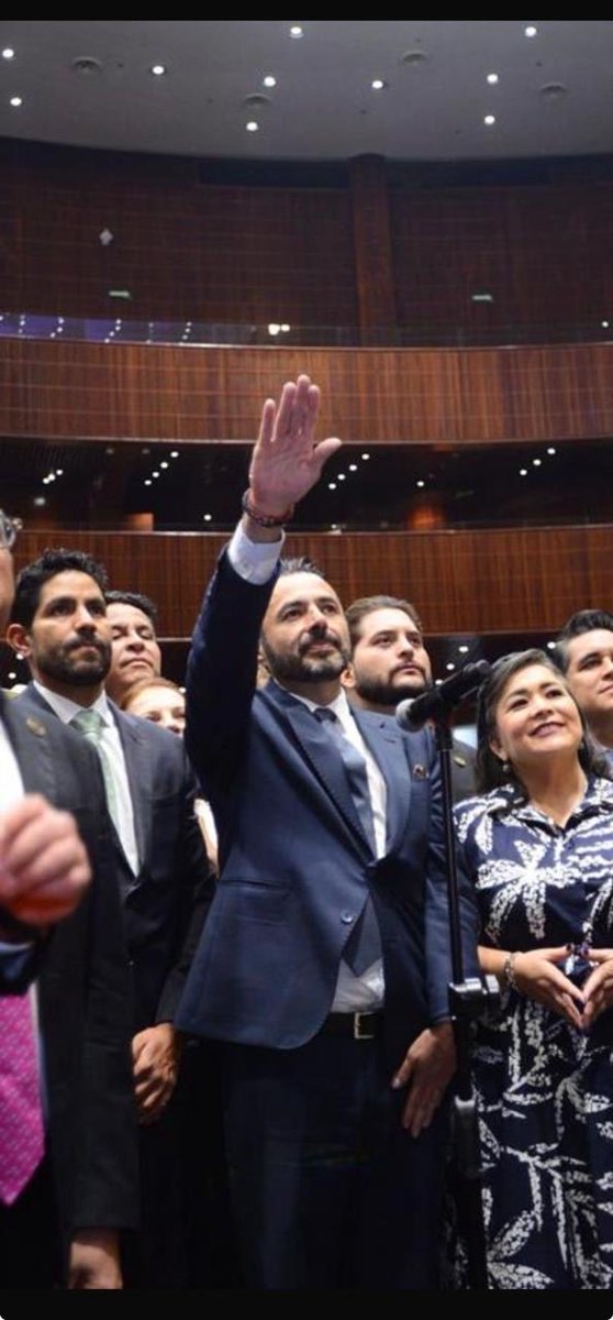 Felicito al Lic. Aureliano Hernández Palacios Cardel, por su designación como nuevo titular de la Auditoría Superior de la Federación. Le deseamos el mayor de los éxitos en esta nueva encomienda para salvaguardar el correcto ejercicio de las finanzas públicas.