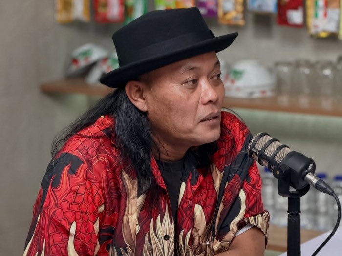 folkative tweet media