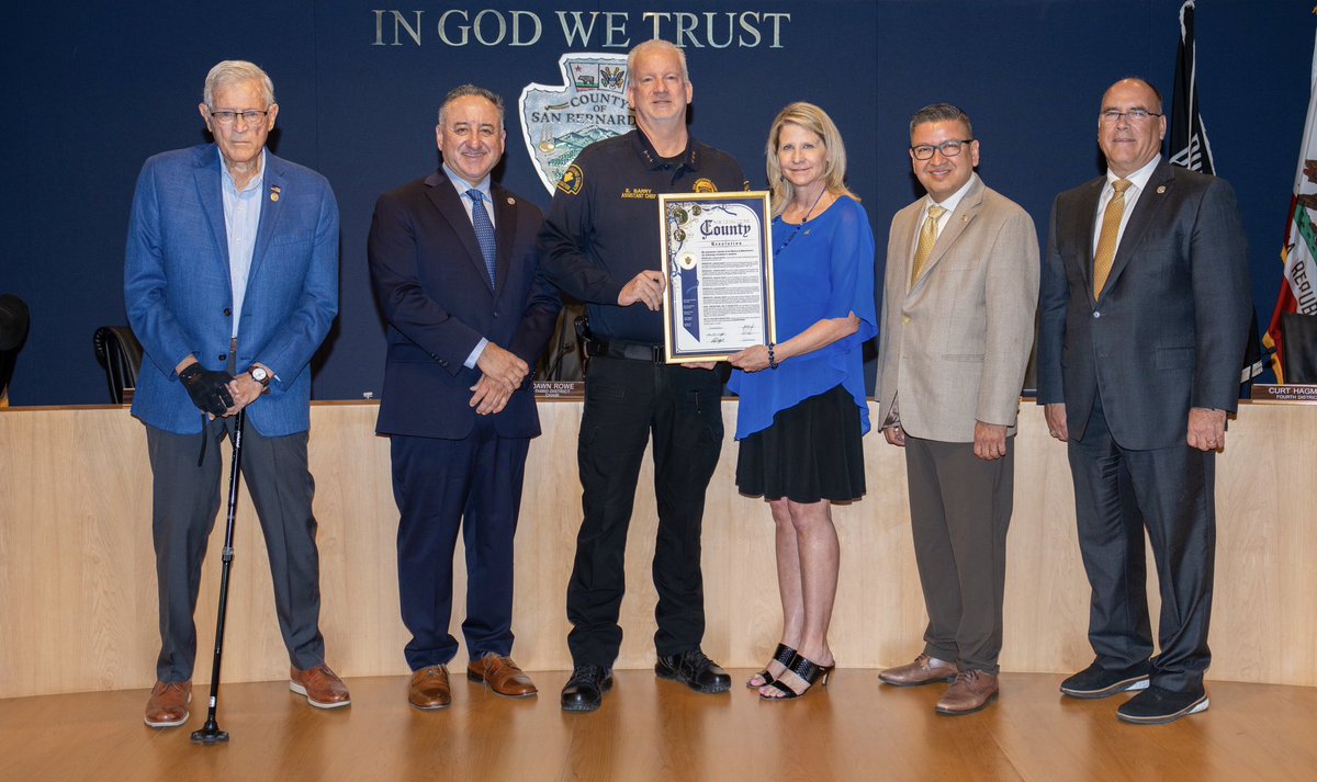SBCprobation's tweet photo. Assistant Chief Probation Officer Barry received a proclamation today from the San Bernardino County Board of Supervisors recognizing his retirement after 32 years. Thanks for your many years of service and for the positive difference you have made. https://t.co/HRRP20tByV