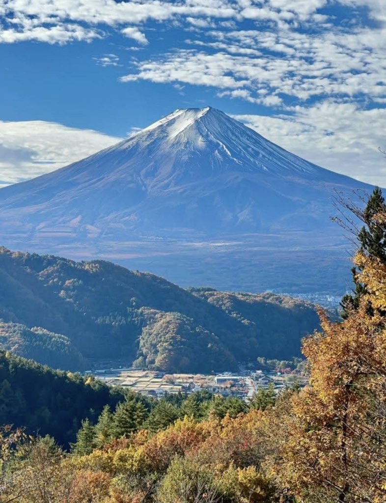 BestEarthBeauty's tweet photo. Happy Wednesday! 🌞☀️🇯🇵 https://t.co/qgF2ONF1ko