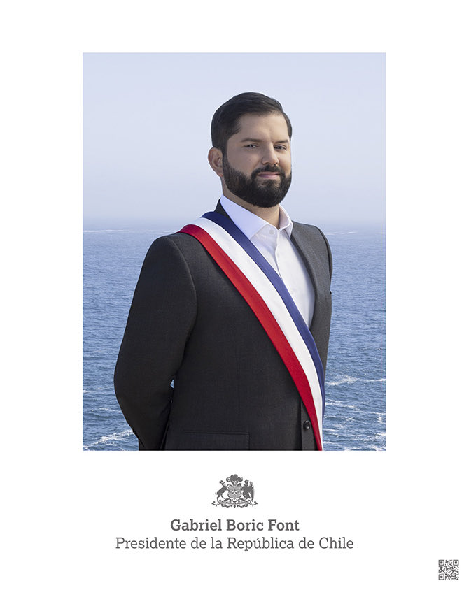 VpAmaro's tweet photo. Yo tenía Presidente.

@GabrielBoric https://t.co/RUYsZTPKfn