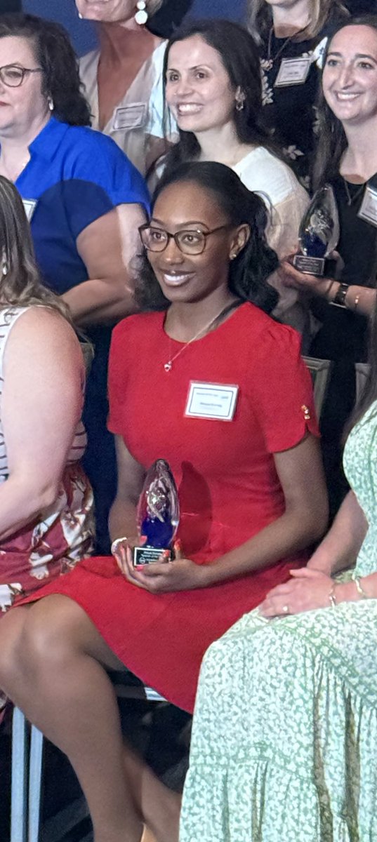 LaVergne Middle tweet media