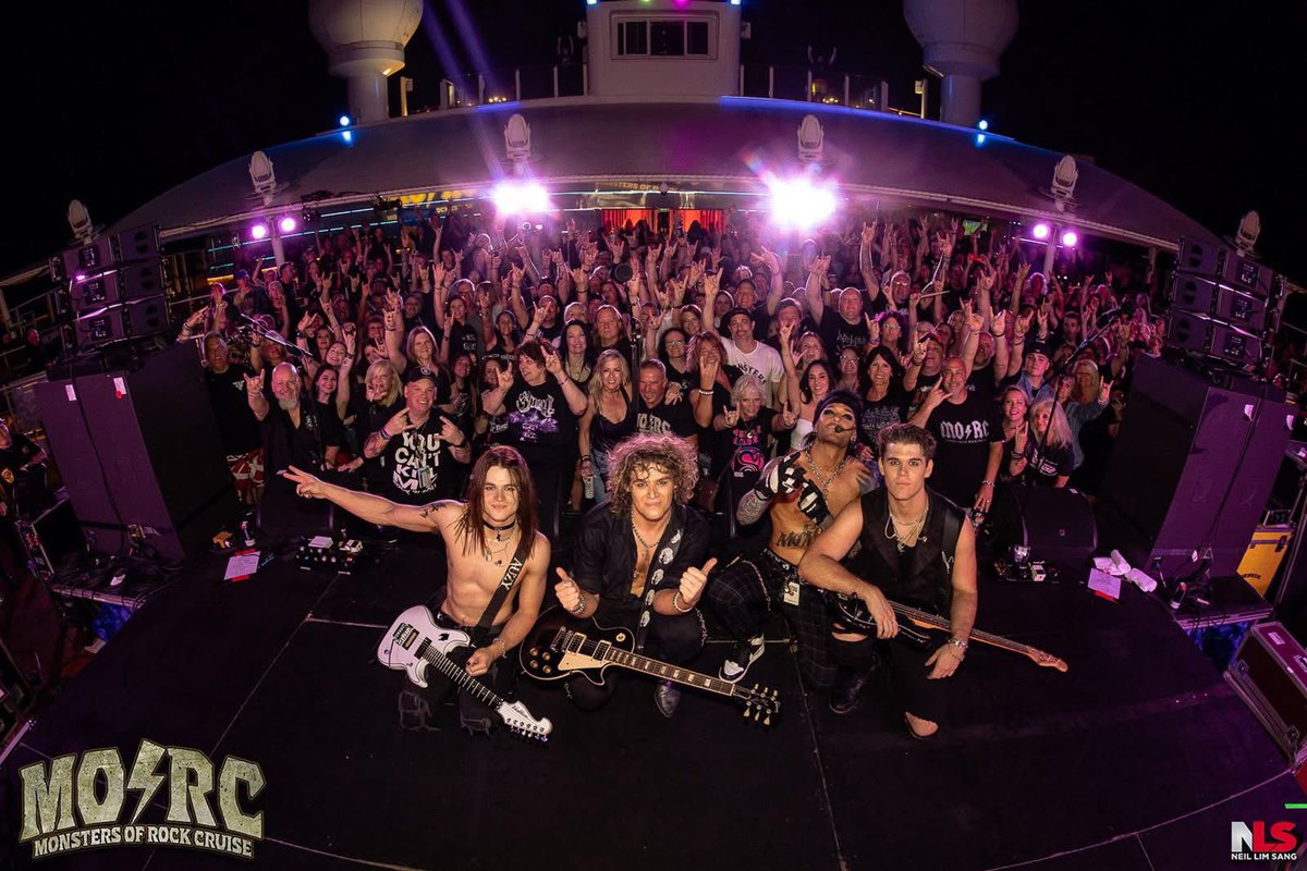 SistersDoll's tweet photo. This time last year we played 3 shows aboard the @MonstersCruise! 🇺🇸 What a ride. 🤘

We’ll miss you this year, Monsters… but something tells us we’ll be back real soon. 🚢💥

#MonstersOfRock #Cruise #SistersDoll #DollArmy https://t.co/WyP16ZyY4H