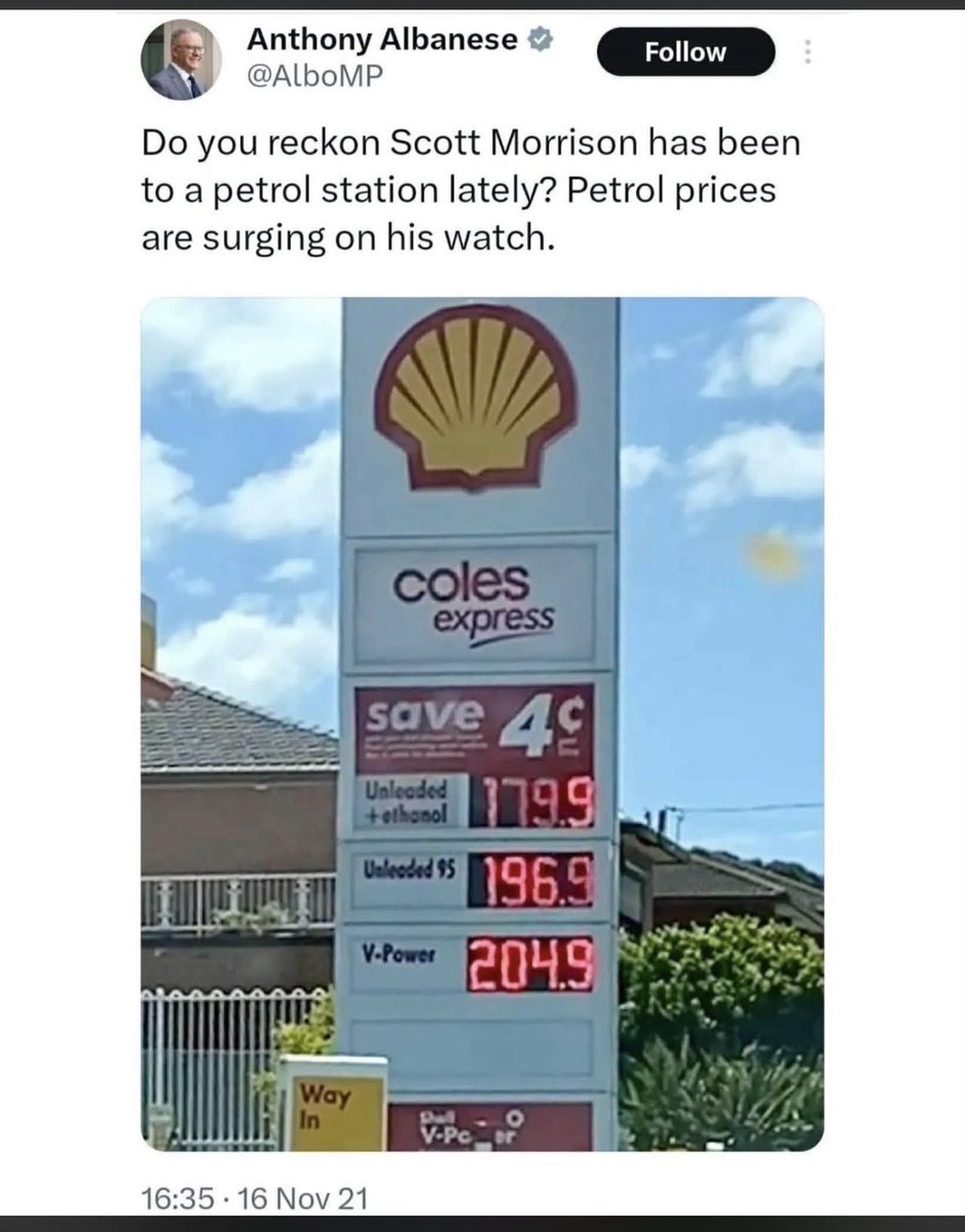 Justin Wearne tweet media