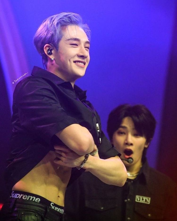jngchnsgf's tweet photo. me too jeongin, me too https://t.co/i9mNgC5H45