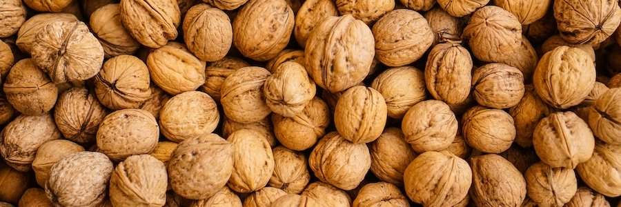 CVFood's tweet photo. How Almonds, Pistachios, Walnuts and Agave Reflect the New Economics of California Agriculture.

The New Face of Specialty Crops in California. https://t.co/byffKC3as3 https://t.co/PTnmYZq3uZ