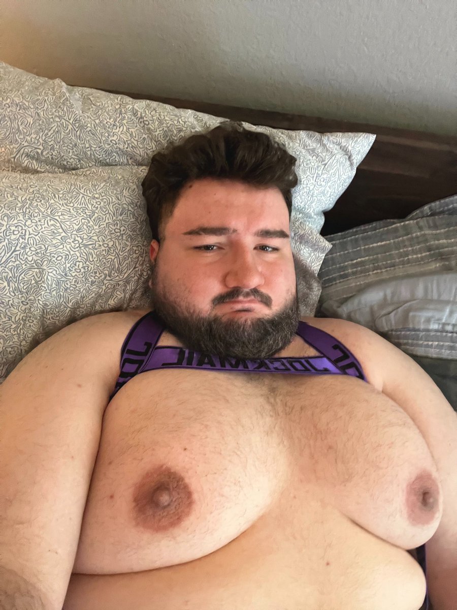 thickandtired_'s tweet photo. 🥥🥥 https://t.co/nWhTpoOgRv