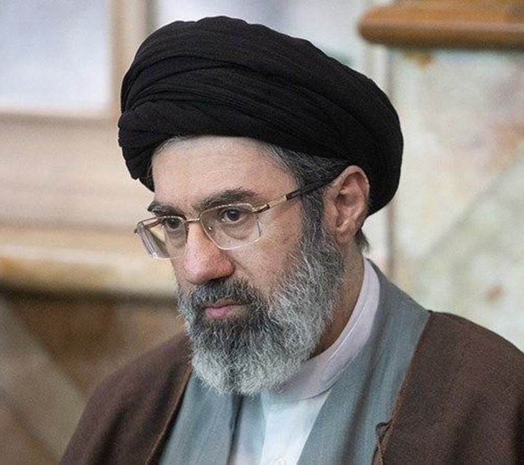 401_da_sarpanch's tweet photo. #NationalSecurity: Iran's New Supreme Leader Mojtaba Khamenei's Shell Company Linked To A Penthouse In📍Toronto’s Four Seasons Private Residence That Sold For $10.5 Million. The Same Web Of Shell Companies And Intermediaries Used Across His Global Portfolio.🇨🇦🚨