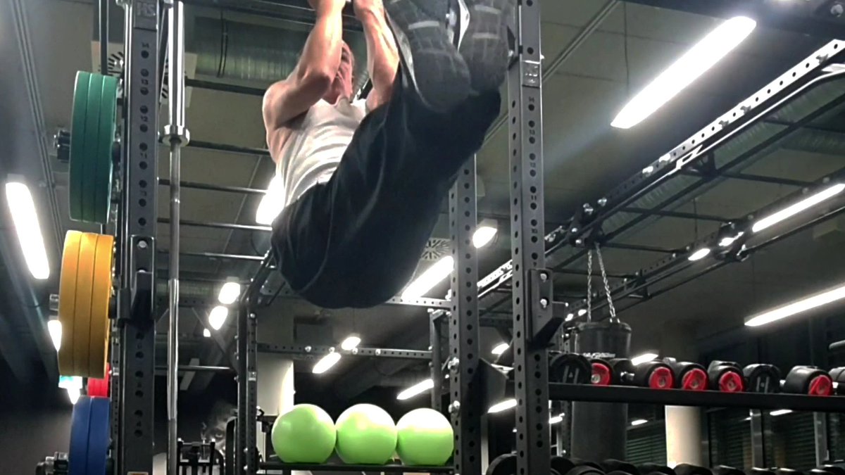 Kickboxerdragon tweet picture