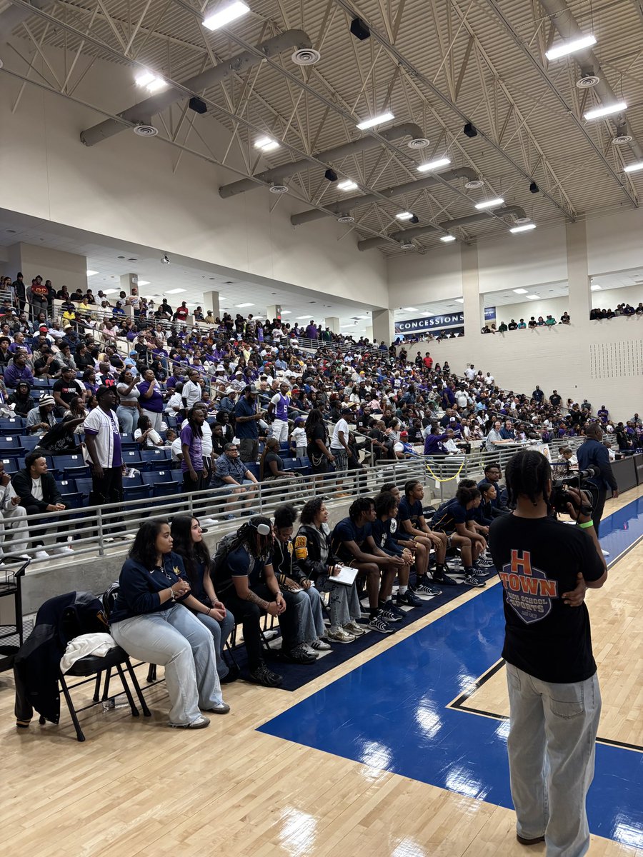 KPRC Nick Mantas tweet media