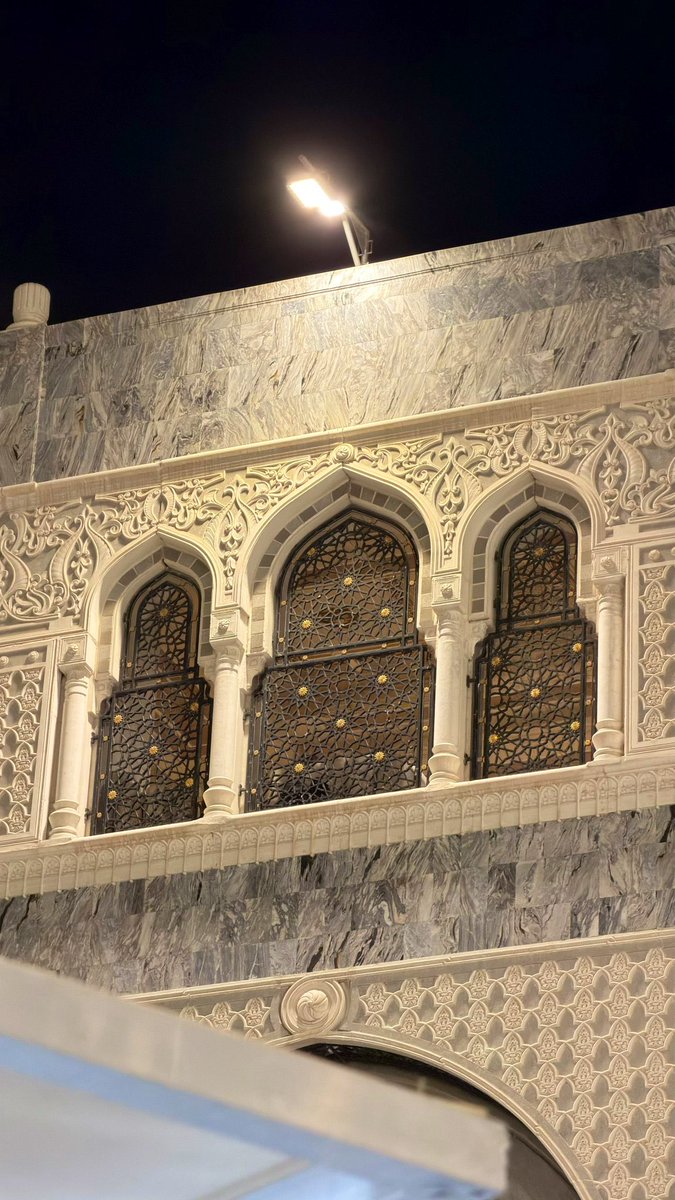 JustNàif tweet media