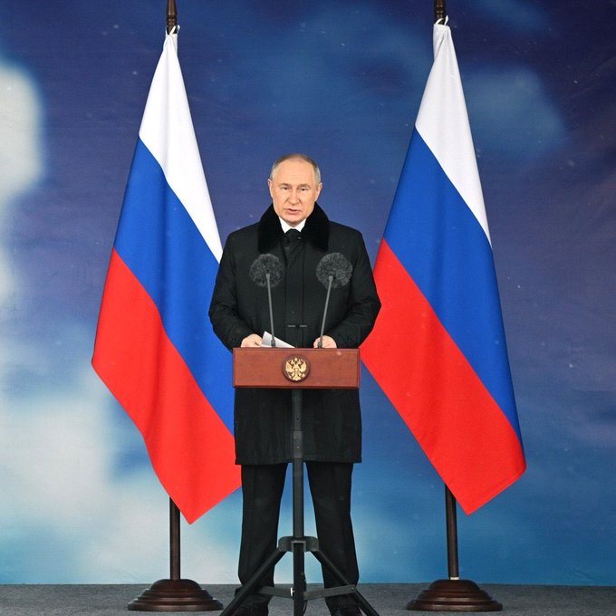 Debido a los ataques a Irán, los países europeos que anteriormente nos impusieron sanciones ahora están haciendo fila para comprarnos gas; no les venderemos gas.  

-Vladimir Putin