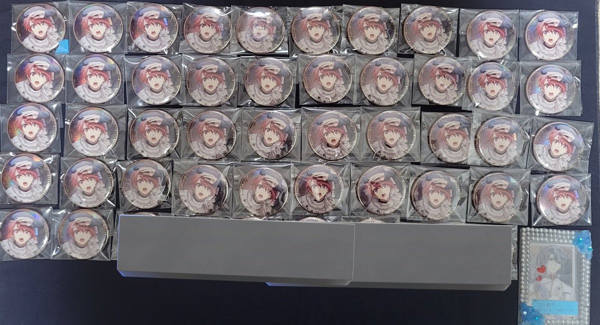 tet_kaki810's tweet photo. [交換/譲渡]
アイドリッシュセブン アイナナ 記念日 2024 メディウム MEDiUM 缶バッジ

譲→環  陸

求→同種 異種 和泉 一織or定価+送料

札幌での手渡し、郵送も可能。
陸は記念日2024との交換のみ。また同種一織含む場合、同数ほか含めても可能。
よろしくお願いします。 https://t.co/aCMLuIOEC0