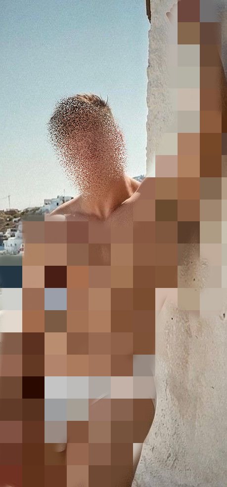 Abs and bulges are for real men.  Losers like you squirt to censors.

#censoredforbetas #pixelcuck