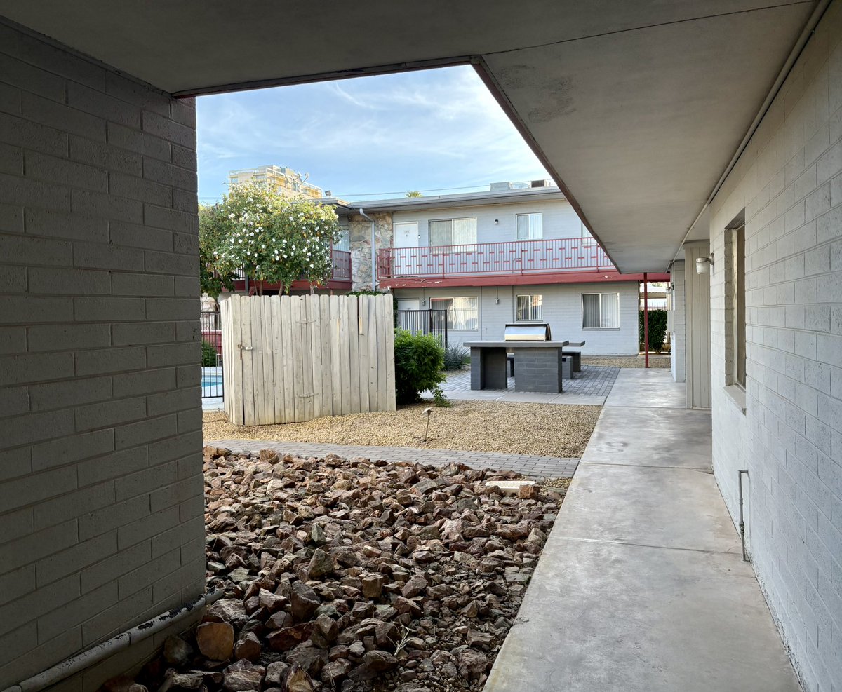 Midwest Modern tweet media