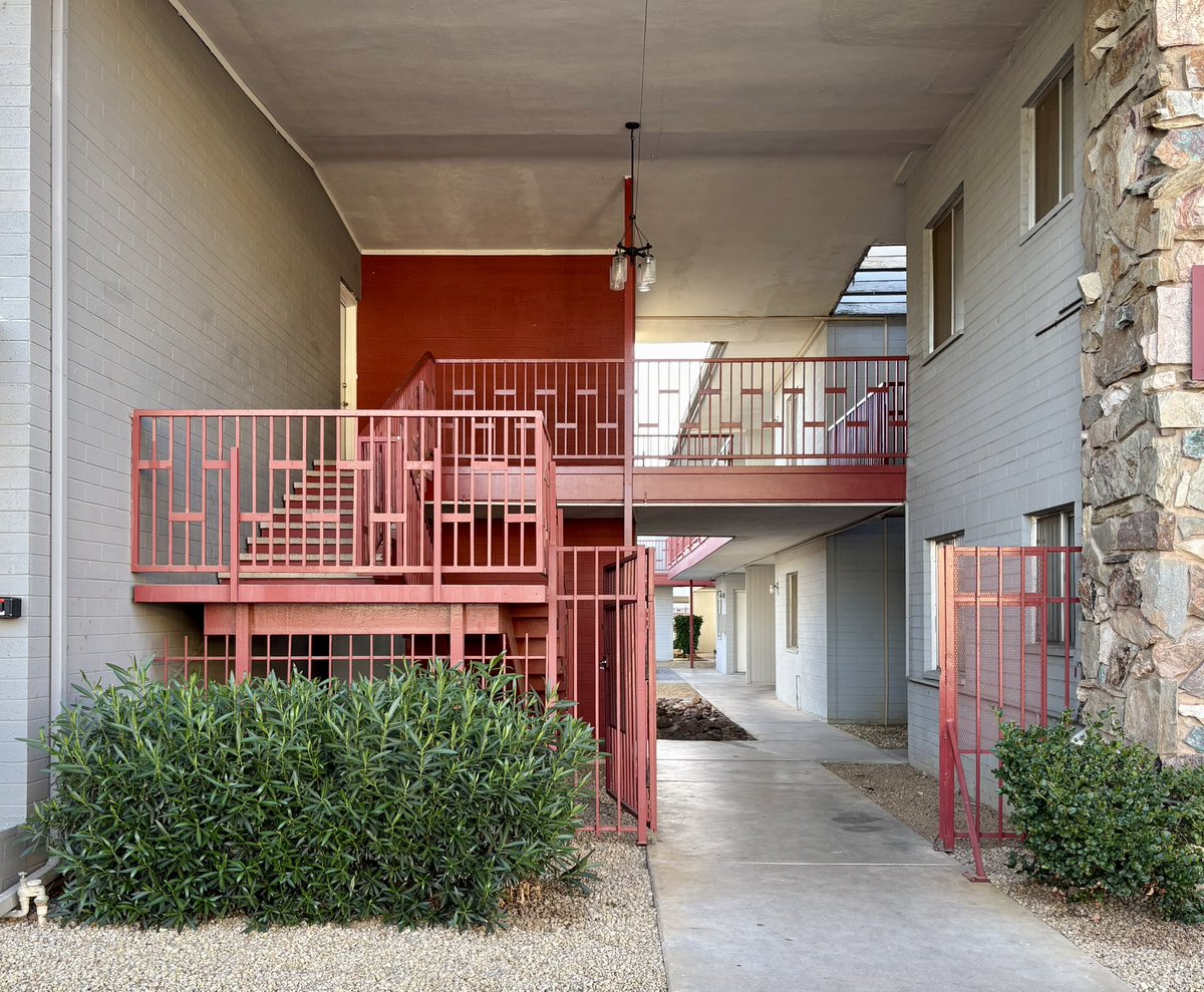 Midwest Modern tweet media