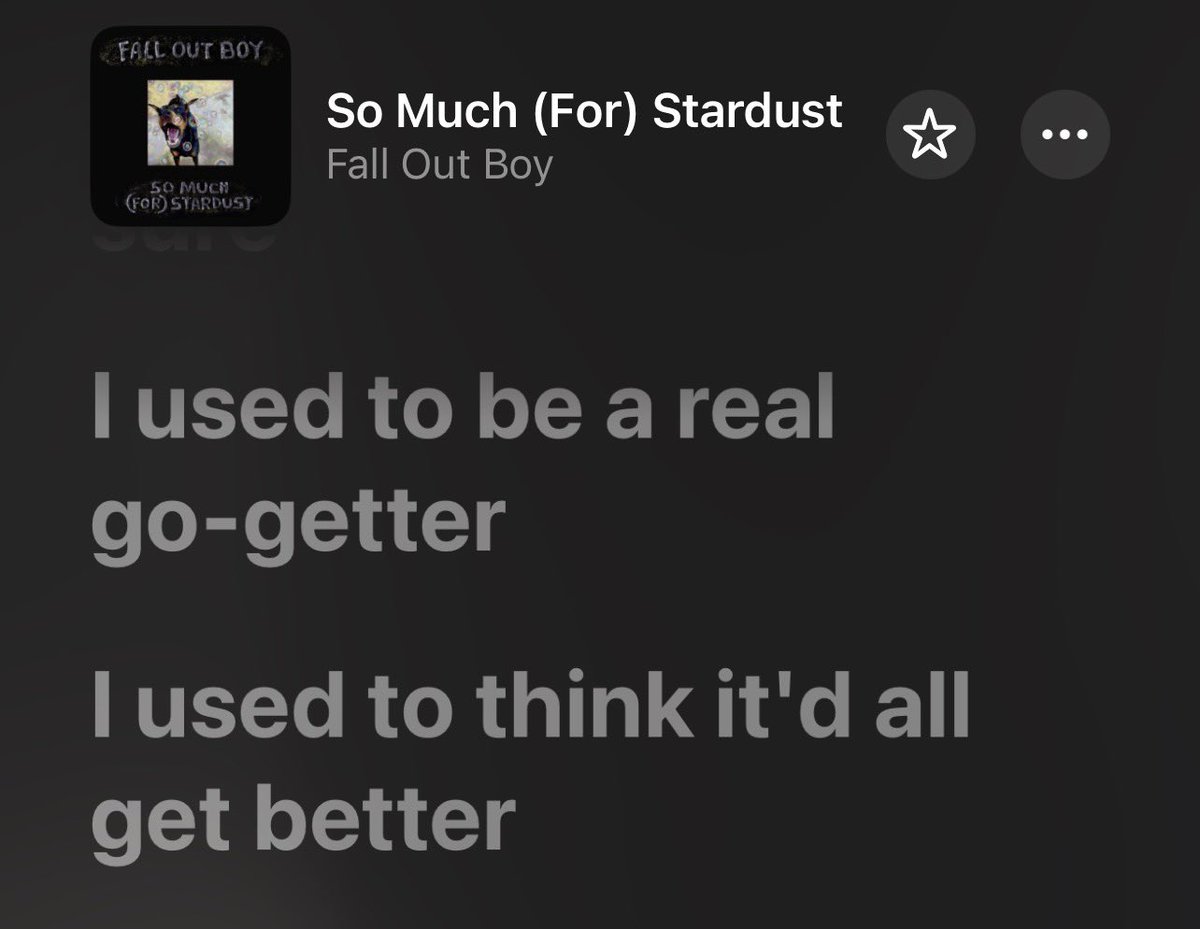 dina. ⚢︎ 5SOS 18/09 tweet media