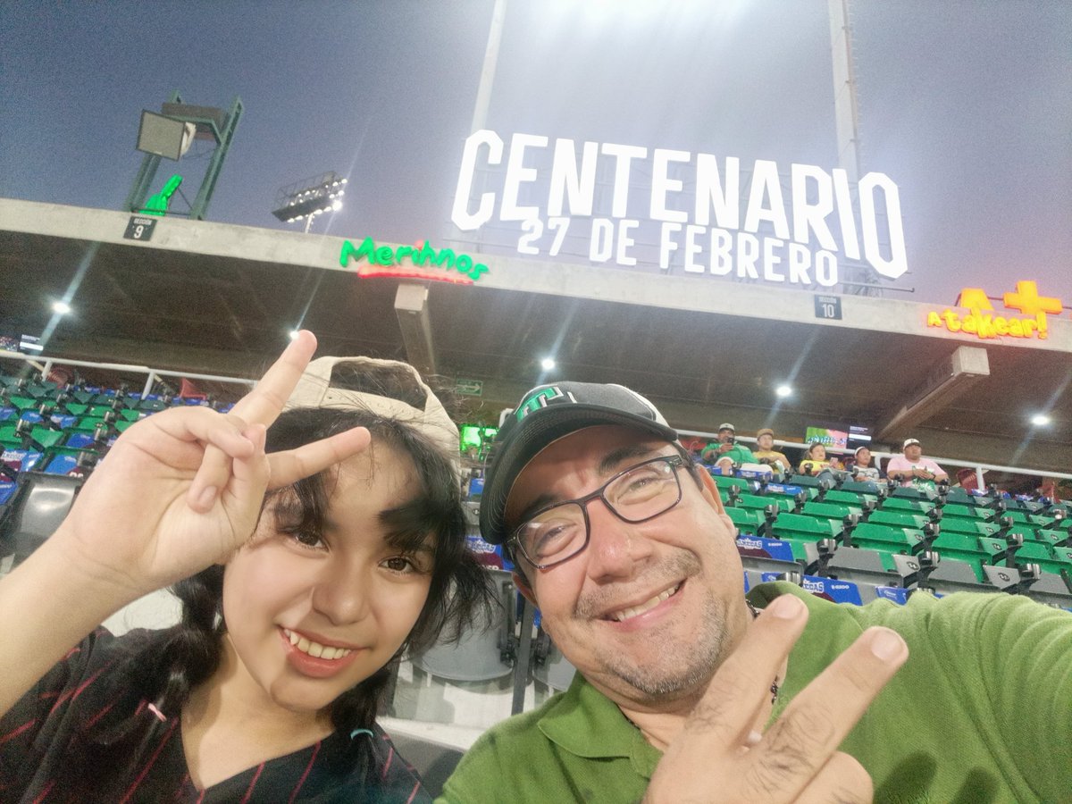 abborrell's tweet photo. Team @LasOlmecas https://t.co/P0AM9EAzVt