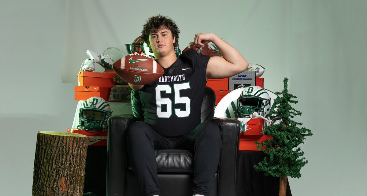 ConnorObrien_27's tweet photo. After a great visit I am happy to have received an offer from Dartmouth College!  Thank you to @coachkeithclark,@Coach_McCorkle, and @coachirishodea for the opportunity and amazing experience on my visit!  I look forward to being back up in #TheWoods in April!  @DartmouthFTBL https://t.co/OtFFlKxx01