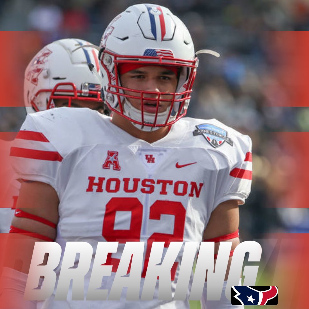 The #Texans are signing former Buccaneers &amp; UH DL Logan Hall to a 2 year deal via <a href="/JFowlerESPN/">Jeremy Fowler</a>.

Hall had a combined 54 pressures &amp; 8 sacks over the last 2 seasons in Tampa while being only 25 years old.