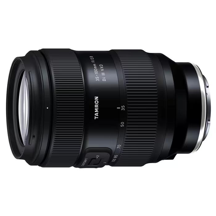 mapcamera's tweet image. いつもご愛顧ありがとうございます。 

【新製品情報📷】

「#TAMRON 35-100mm F2.8 Di III VXD / Model A078S (ソニーE用/フルサイズ対応)」
mapcamera.com/item/496037100…
2026年3月26日発売決定💥ご予約受付中🔥

日常的に使いやすい焦点距離を1本にまとめ、更にF2.8通しのズームレンズ💡