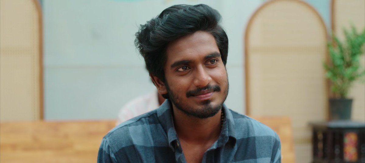 Thaneesh_23's tweet image. #WithLove - ഇത്തിരി നല്ല നിമിഷങ്ങൾ ഉണ്ടേലും boring film തന്നെ 🚶theatre ൽ നിന്നും positive review വന്നത് എന്ത്‌ കണ്ടിട്ടാണോ ആവോ ☹️

Below average 🦜

#WithLoveOnNetflix - 2/5