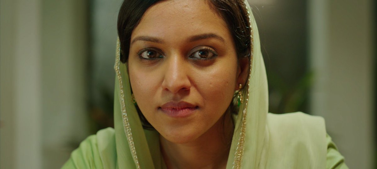 Thaneesh_23's tweet image. #WithLove - ഇത്തിരി നല്ല നിമിഷങ്ങൾ ഉണ്ടേലും boring film തന്നെ 🚶theatre ൽ നിന്നും positive review വന്നത് എന്ത്‌ കണ്ടിട്ടാണോ ആവോ ☹️

Below average 🦜

#WithLoveOnNetflix - 2/5