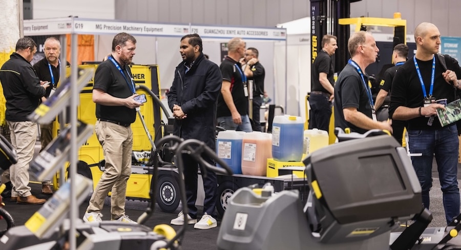 Bulk handling expo set to return in 2026: Image: Prime Creative Media.

Australia’s bulk solids handling industry will once again come together in Melbourne in September for the Bulk Handling Technical Conference …  

Cranes &amp; Lifting. cranesandlifting.com.au/bulk-handling-…