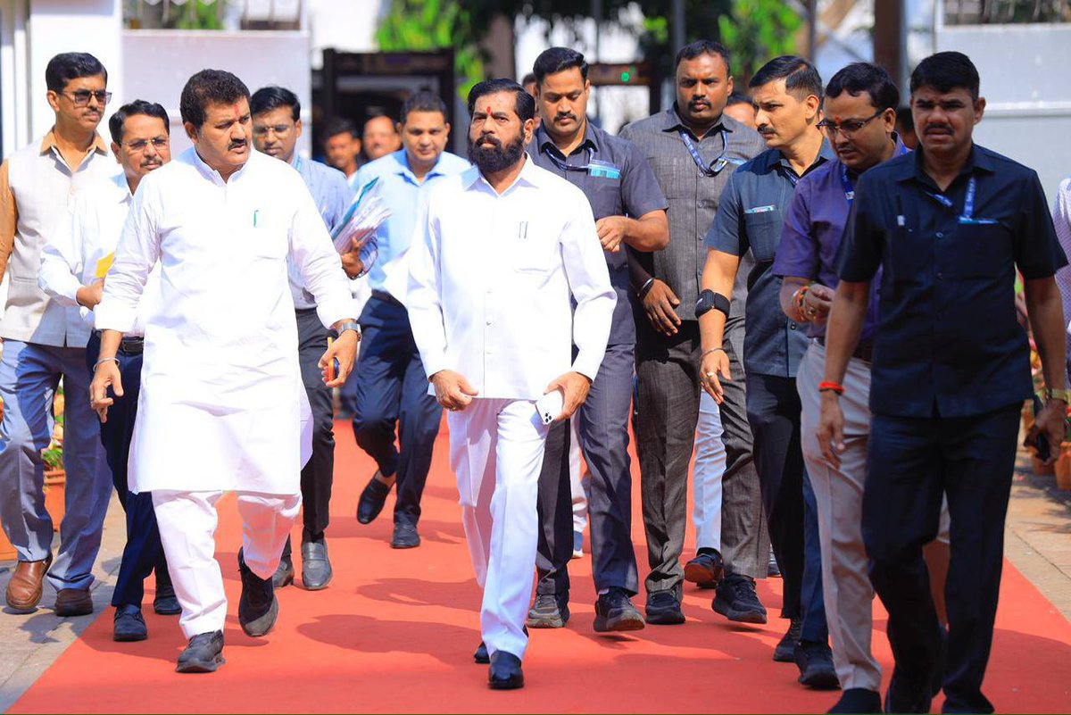 mieknathshinde's tweet photo. 📍 विधान भवन, #मुंबई |

विधिमंडळाचे अर्थसंकल्पीय अधिवेशन २०२६ - आठवडा तिसरा. दिवस तिसरा.

#Maharashtra #BudgetSession2026 #EknathShinde https://t.co/thArG2Pajc