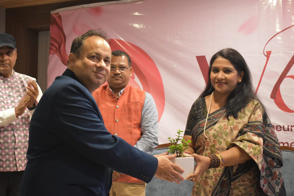 ଇତିଶ୍ରୀ Itishree tweet media