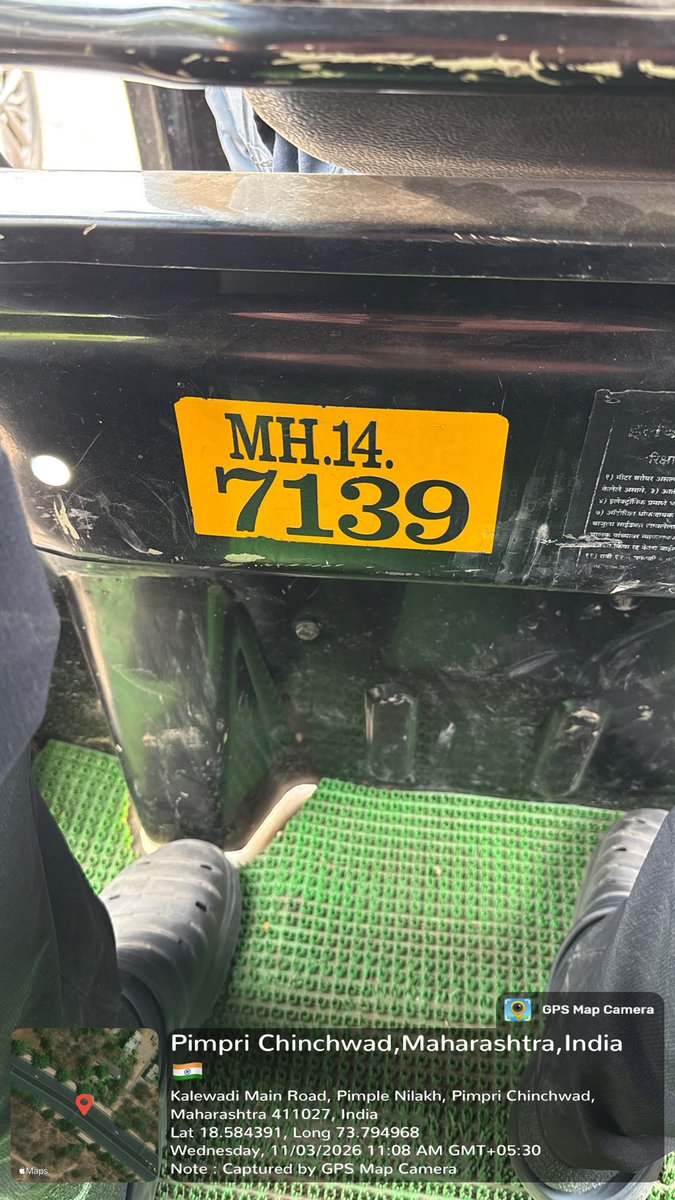 JoshiShantanu9's tweet photo. @RapidoCares Booked auto driver called my name so i sat into it just to find its different auto number driving from wrong side, driving in bus dedicated lane https://t.co/wZ8I8m9JqA