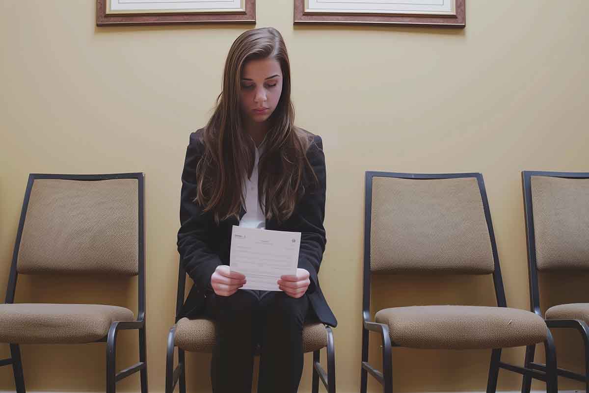 CTMConstruccion's tweet image. Cubrir empleos 100% presenciales tarda un 23% más que aquellos con opciones de teletrabajo. Incluso puestos básicos como almacenistas o teleoperadores pueden tardar ahora hasta dos meses en cubrirse, cuando antes se ocupaban en una o dos semanas. #Reclutamiento #HomeOffice #RRHH