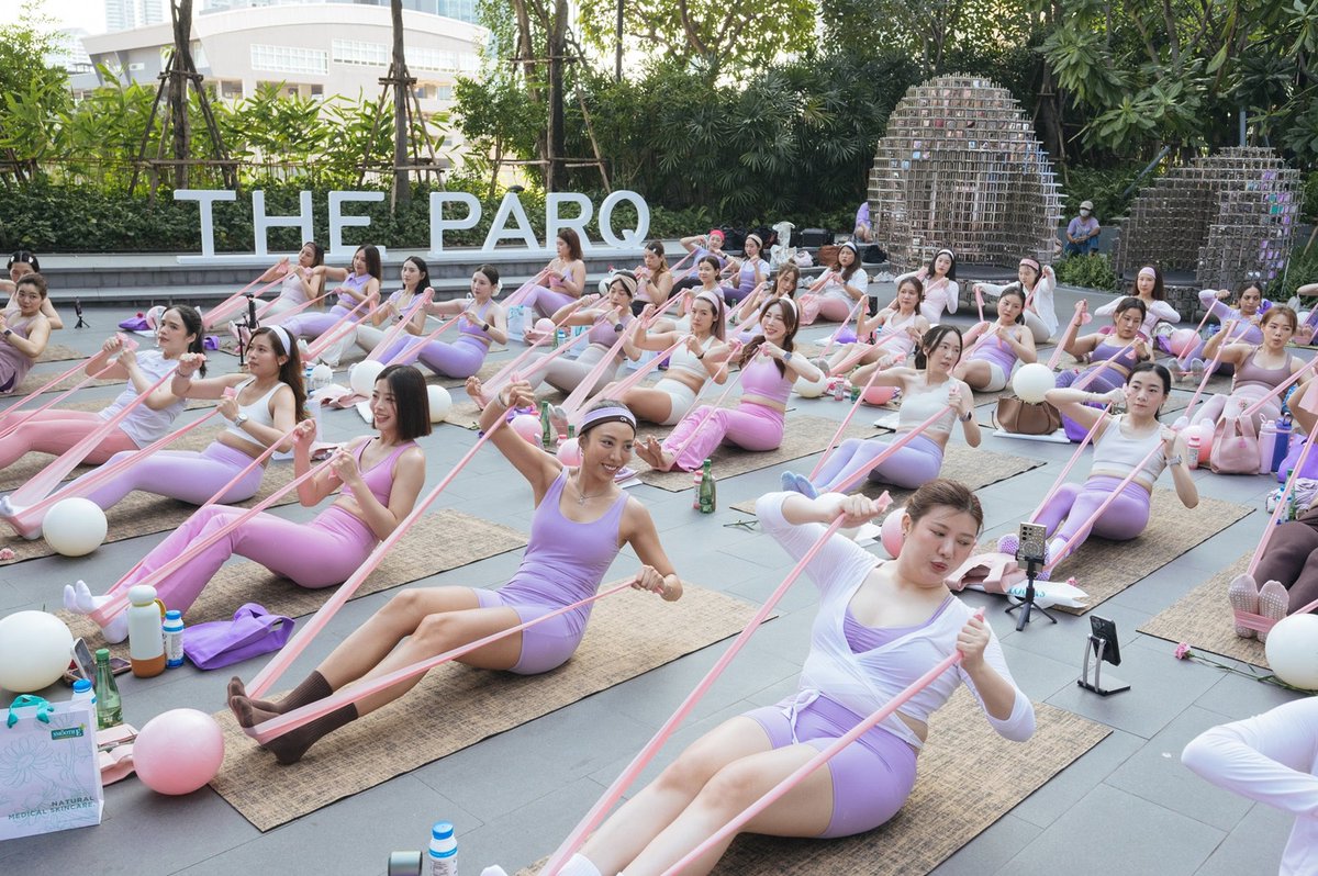 bnnmediath's tweet photo. ขยับกาย พักใจ และเติมพลังให้ตัวเอง กับงาน She Rises ที่ The PARQ
เชื่อมโยง Movement, Mindfulness และ Connection เข้าด้วยกัน เพื่อร่วมฉลอ��วันสตรีสากล

Facebook &amp; Line OA : The PARQ
IG @THEPARQBKK 

Web: https://t.co/LfdVlRakcA โทร. 02-080-5700

#SheRises #ThePARQ #LifeWellBalanced https://t.co/gKSREqW00r
