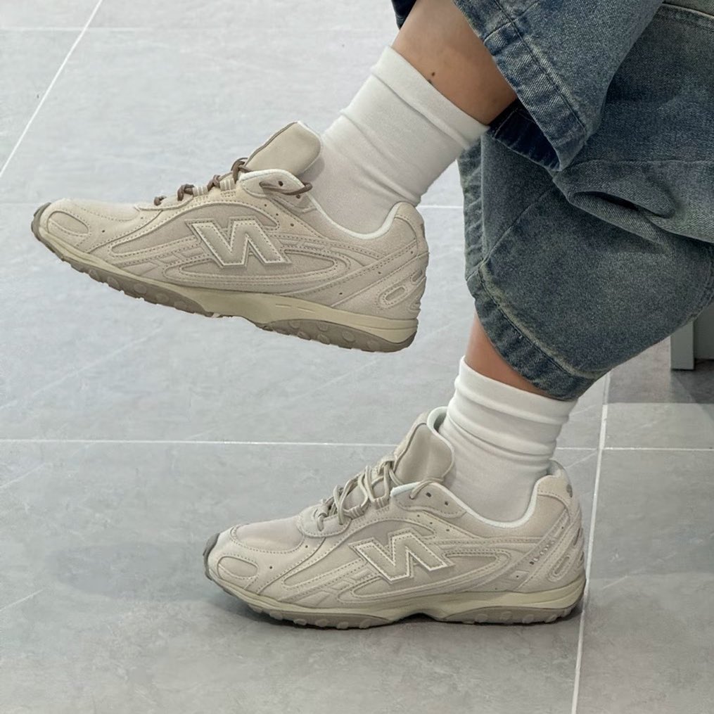 phanphrux_ni's tweet image. ( พร้อมส่ง 💬🍋 ) new balance 204l สี timberwolf ไซซ์ 38EU พร้อมส่ง 1 คู่

♡ 🛒 ราคา 3990 free ems