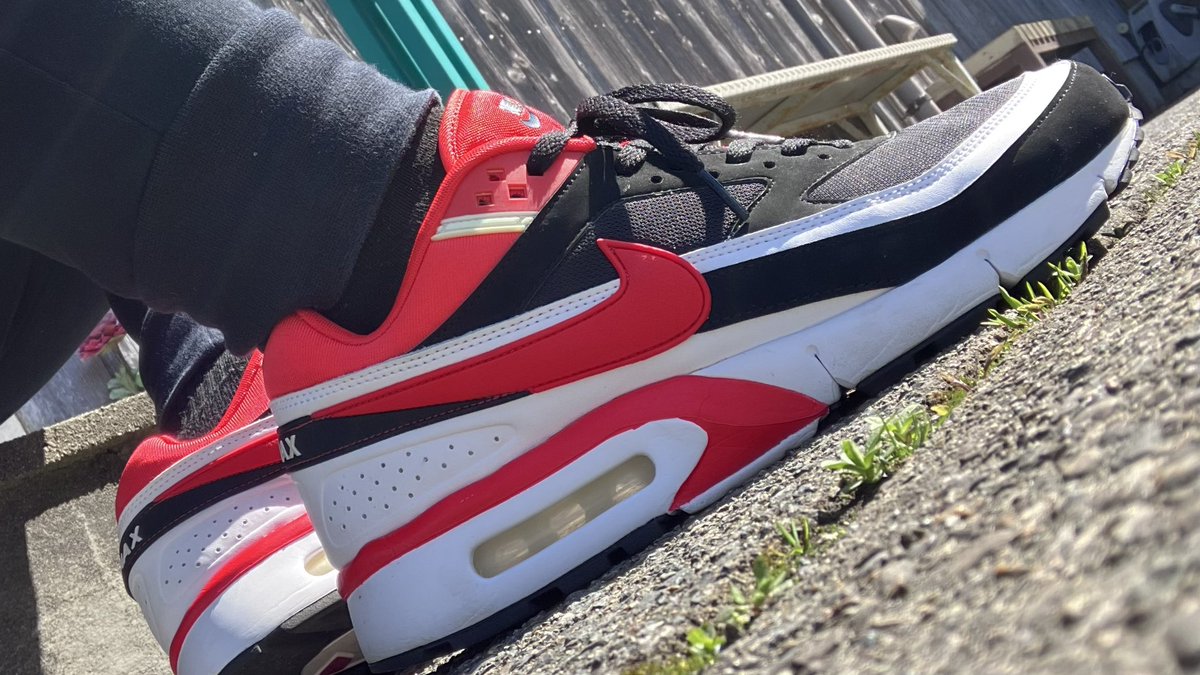 rapzo291's tweet photo. today's air max!
年1回この時期しか履かないな(笑)
一番スニーカーに良くない💦
2013年製、いつ逝ってもおかしくない(加水分解)
#エアマックスBW
#airmaxbw
#airmaxday2026 https://t.co/oXn1Zn8qw2