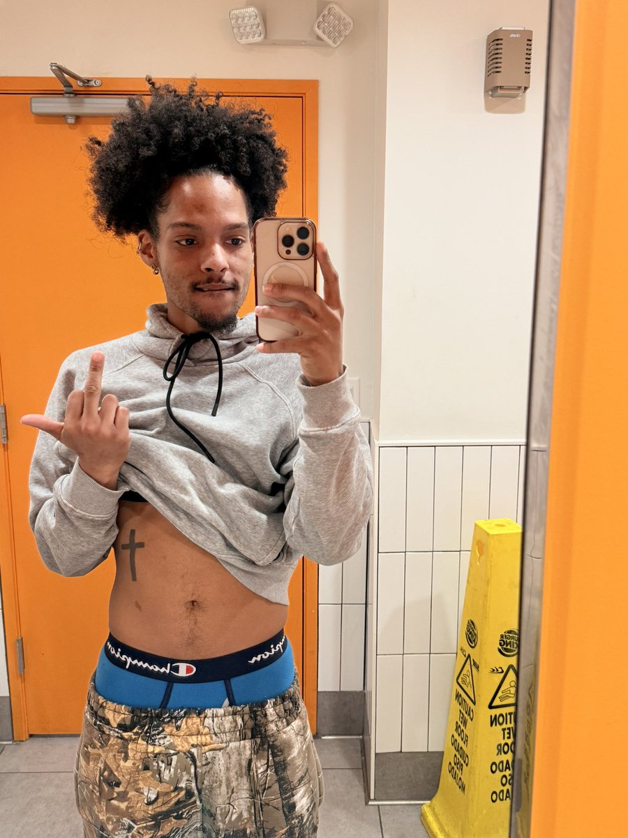 Jay Baby 😉 tweet media