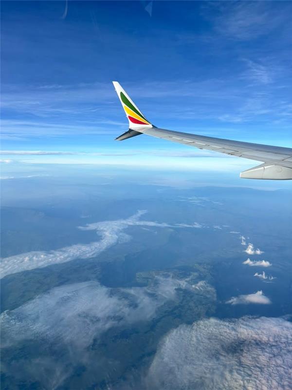 flyethiopian's tweet photo. The window seat and its breathtaking view! Share your best Ethiopian window view photos with us with the #WindowViewWednesday.
Picture by:@Habtamu Hab
#FlyEthiopian #FlyEthiopian https://t.co/TP8EDuCTH5