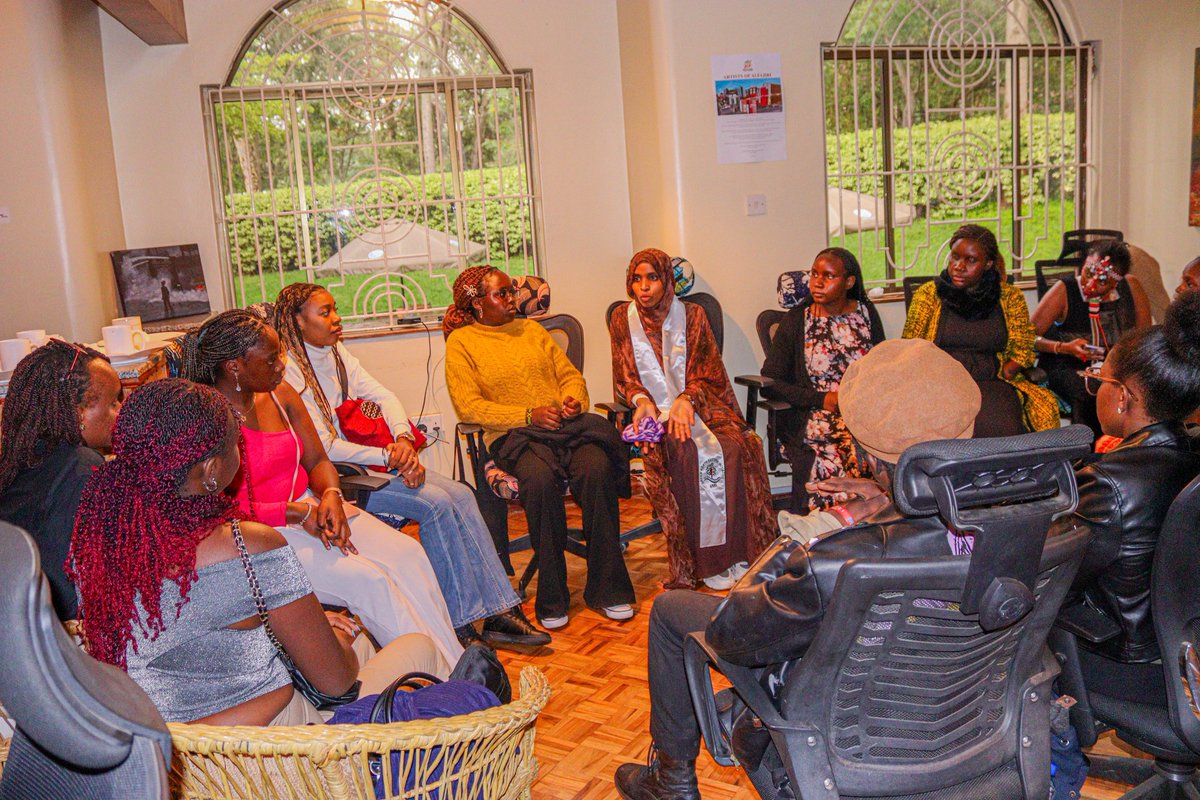 MuemAction Post tweet media