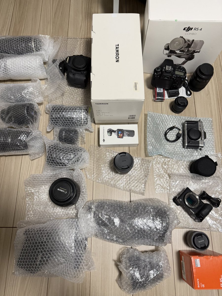 利益30万弱！

最近ちょくちょくAF不良の商品あたる。。。

まあ、店舗でいつもよくしてもらってるし、返品はしてない。

その商品単体で見たら数万赤字になるけど、トータル見たら全然プラスやし、次もあるからね👍

ちょっと楽観的に考えて、神経質になりすぎんくらいの方が稼げると思ってる！
