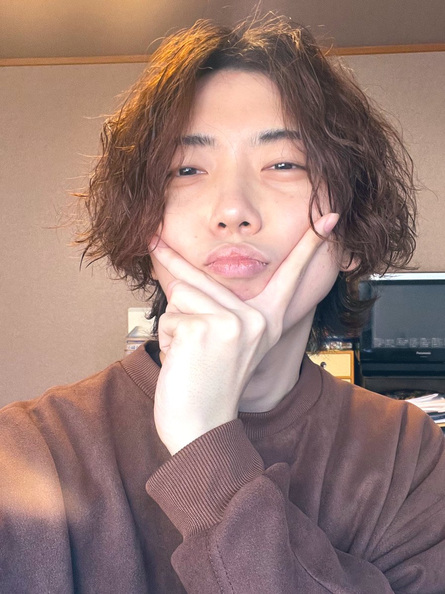 美容院のシャンプー気持ちよすぎて大声で喘ぎながら足ピン絶頂キメてたら警察呼ばれた 