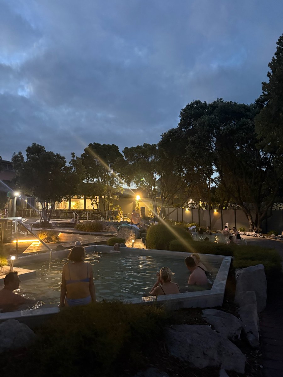 JustDash tweet media